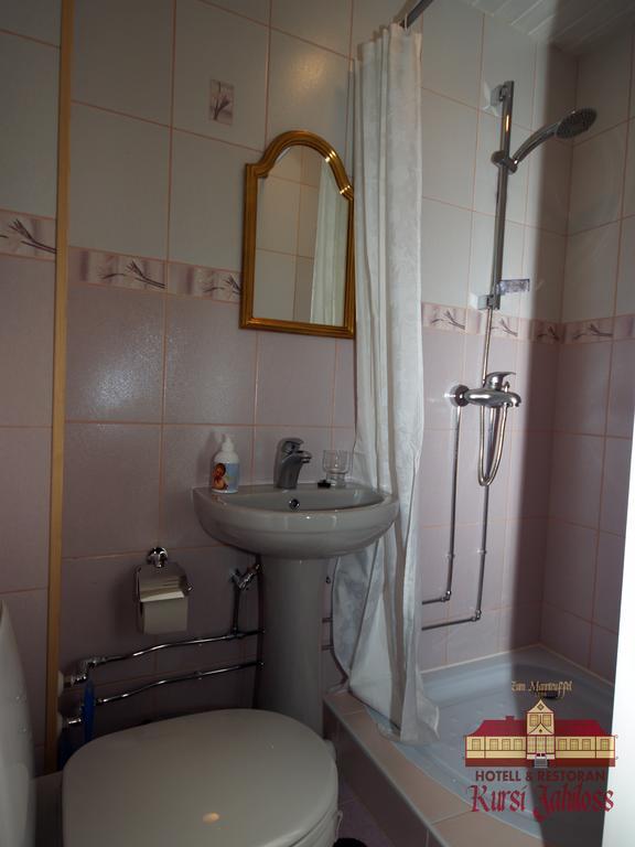 Hotel Kursi Hunting Manor Puurmani Zimmer foto